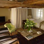 Manoir De Boisairault B&B