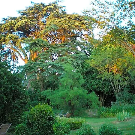 Manoir De Boisairault
