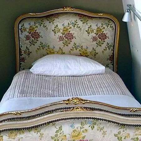 Bed & Breakfast Manoir De Boisairault 3*