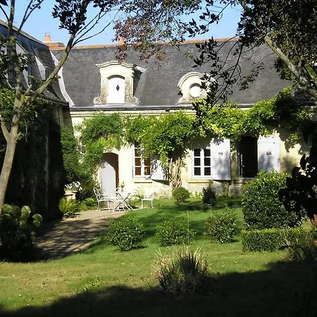 Bed & Breakfast Manoir De Boisairault 3*
