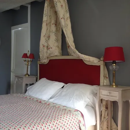 לינה וארוחת בוקר Manoir De Boisairault